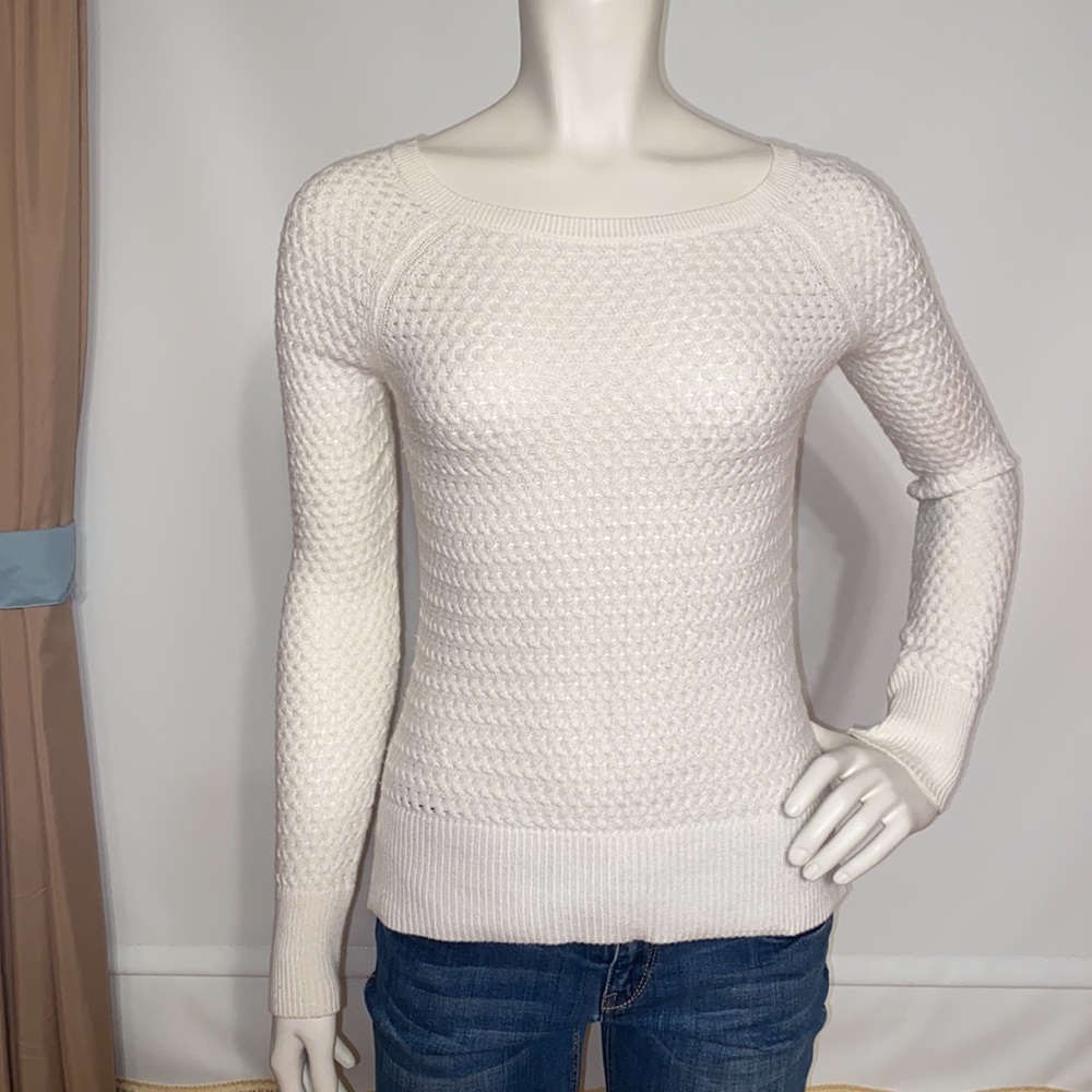 American Eagle Sweater - Picture 1 of 8
